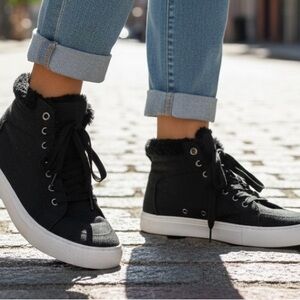 Boutique by Corky’s Women's Black High-Top Sneakers